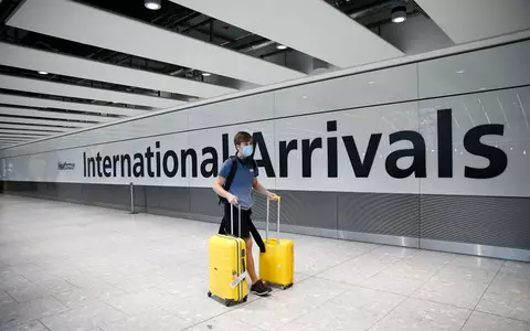 Heathrow to hire 12,000 staff for summer travel boom