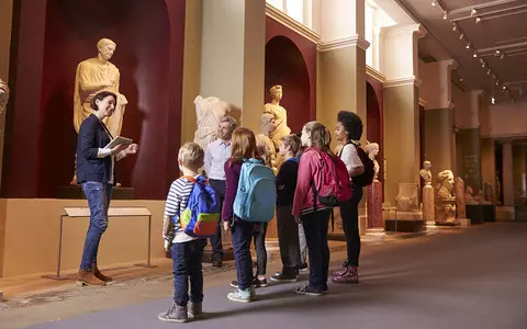 Museum visits do not improve GCSE results, study reveals