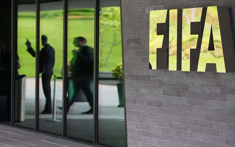 FIFA zezwoliła ukraińskim piłkarzom na przejście do klubów w innych krajach