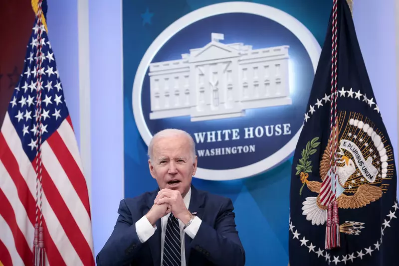 Biały Dom: Biden przedstawił konsekwencje, jakie poniosą Chiny, jeśli pomogą Rosji