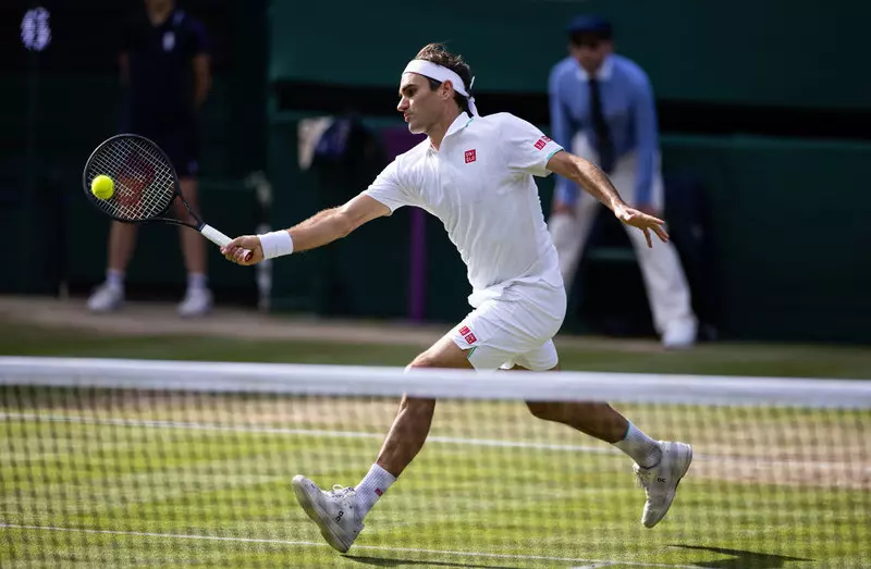 Tenisista Federer przekaże 500 tys. dolarów na rzecz dzieci na Ukrainie