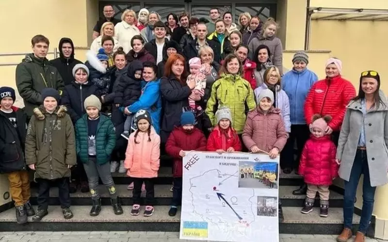 UK-based couple rent entire Polish hotel to create hub for Ukrainian refugees