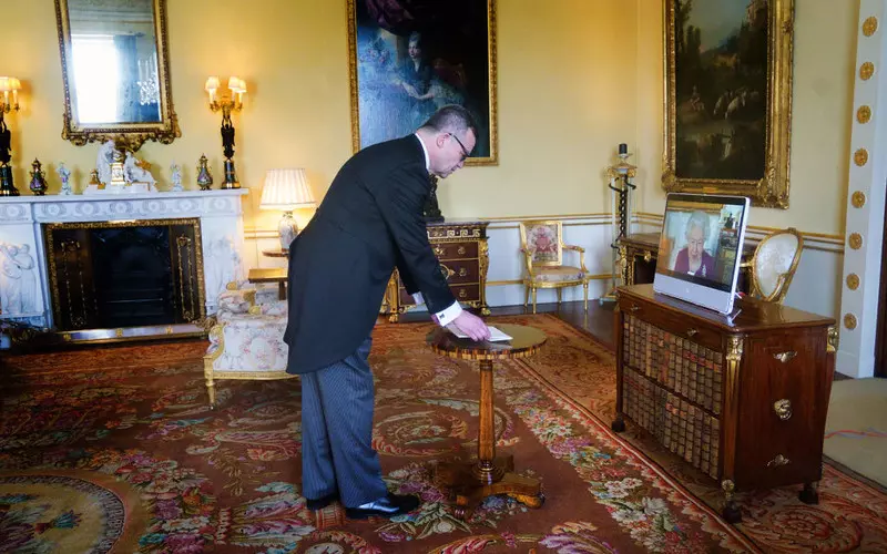 Nowy ambasador RP złożył królowej Elżbiecie II listy uwierzytelniające