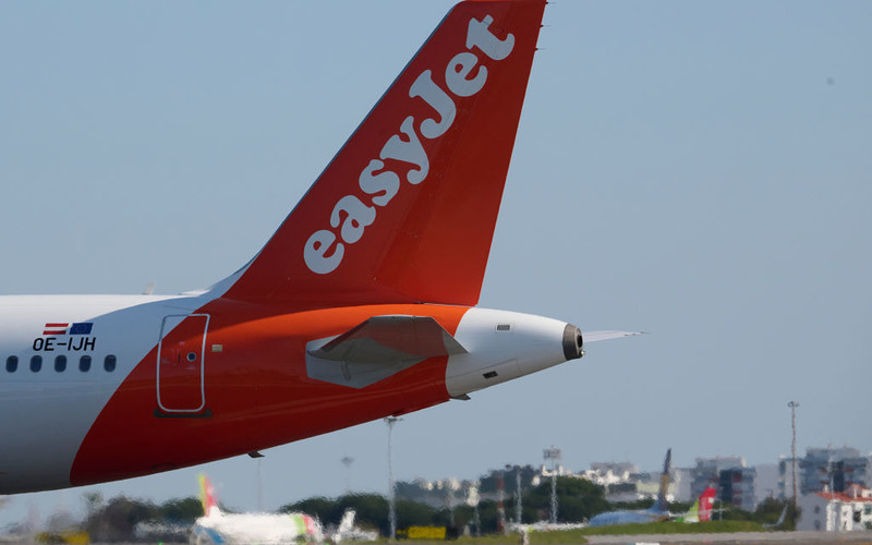 EasyJet becomes latest airline to relax mask rules