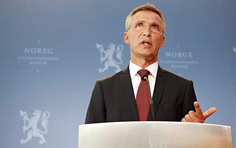 Stoltenberg oczekuje na szczycie NATO decyzji o znaczącym wzmocnieniu na wschodzie