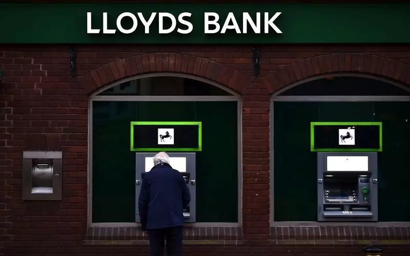 Lloyds, Halifax i Bank of Scotland jeszcze w tym roku zamkną 60 swoich oddziałów