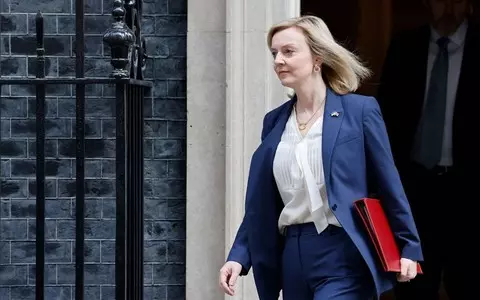 Liz Truss: You have to increase the pressure on Putin