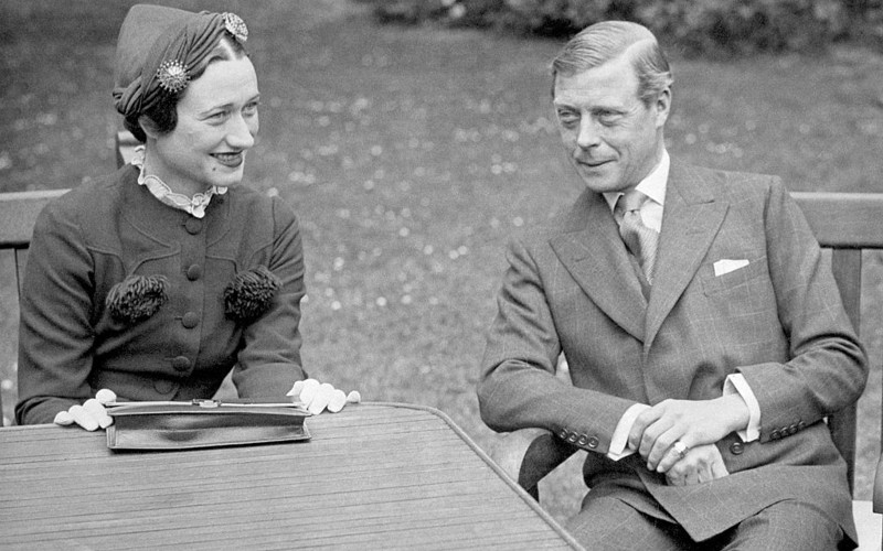 Edward VIII encouraged Nazis to bomb UK into submission
