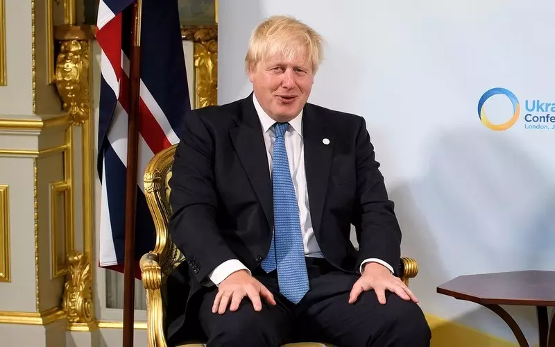 Downing Street: Premier Johnson rozmawiał wczoraj z prezydentami Dudą i Zełenskim