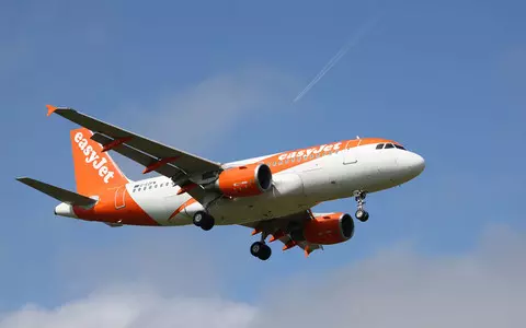 Air travellers face more disruption after easyJet cancels 222 flights