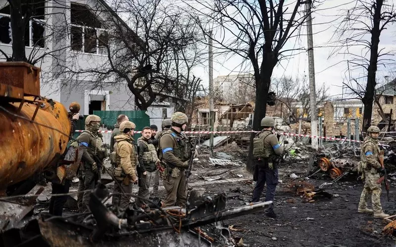 Świat wstrząśnięty zbrodniami wojennymi w Buczy. Brygada do "zadań specjalnych" wraca na Ukrainę