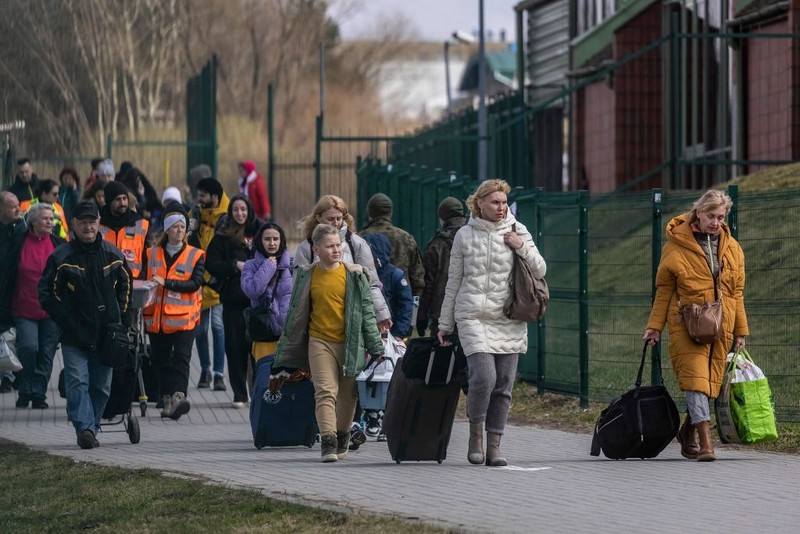 Border Guard: since 24 February, 2.5 million people have entered Poland from Ukraine