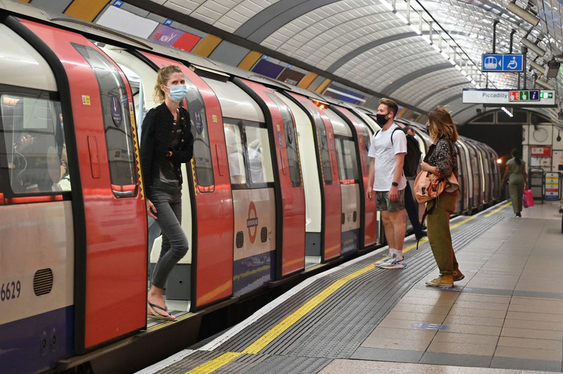 Easter weekend Tube chaos as TfL announces widespread closures