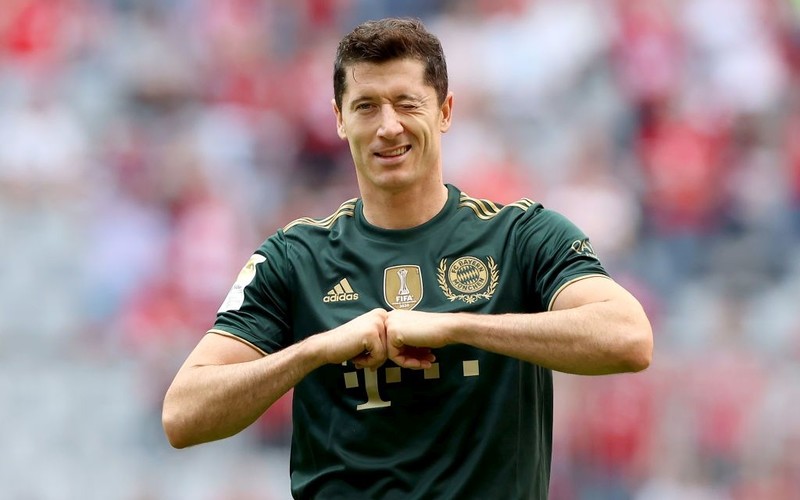 Le FC Barcelone envisage de racheter Lewandowski