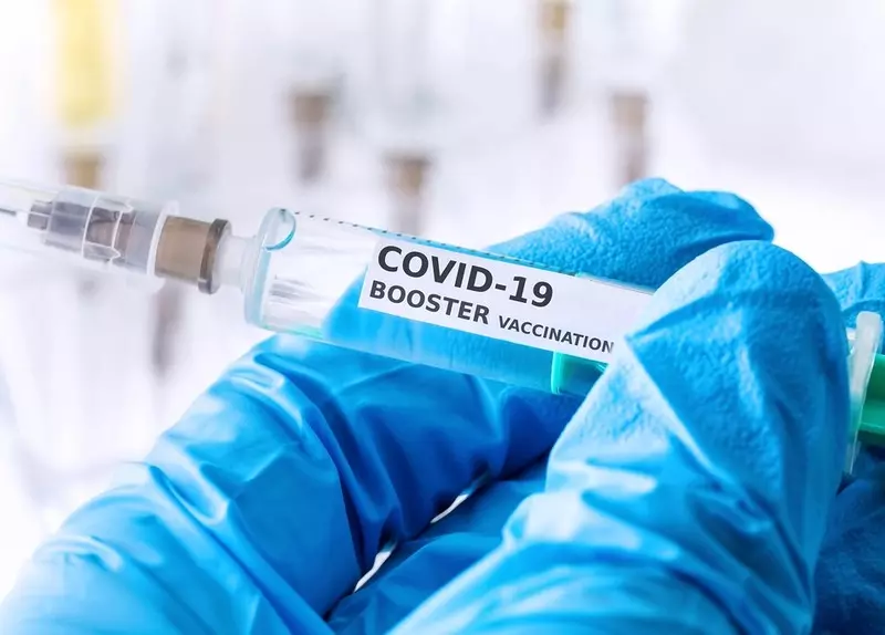 The EMA recommends a fourth dose of the COVID-19 vaccine for the elderly