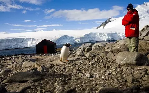 British charity hunts for team to run Antarctica post office 