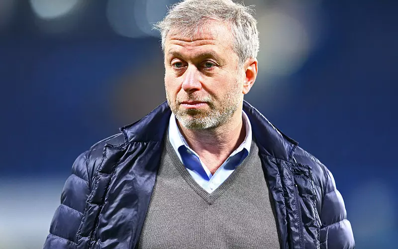 Media: Abramovich had to ask his friends for a loan for staff salaries