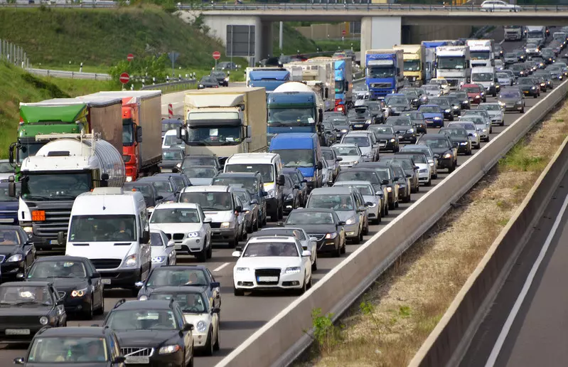 Nawet milion londyńczyków mogłoby przerzucić się na jazdę wynajmowanymi samochodami