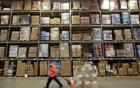 "Rzeczpospolita": Couriers and suppliers have their hands full