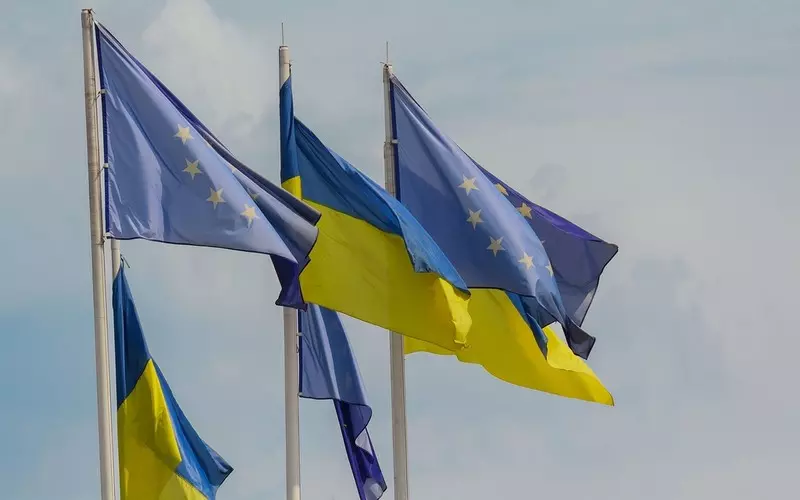 Ukraina rozpoczęła proces kandydowania do UE