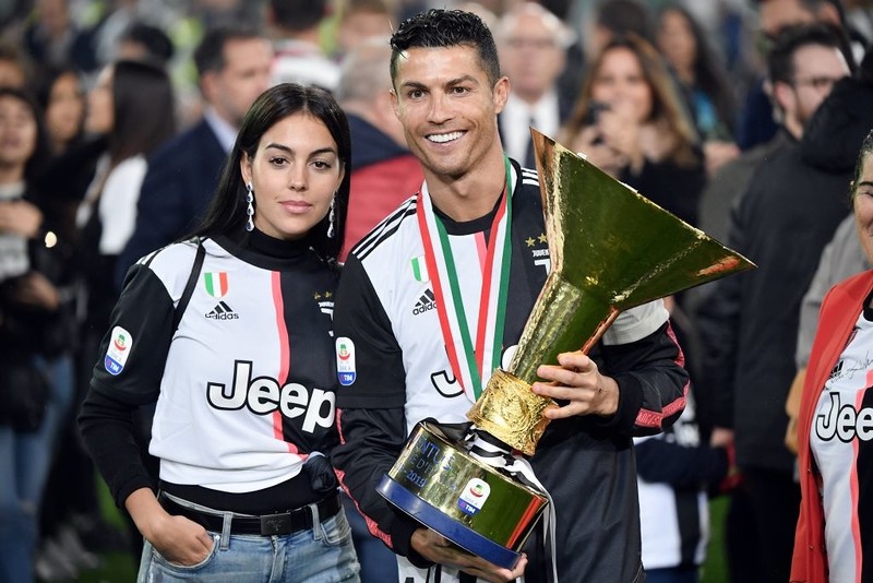 Cristiano Ronaldo lost newborn son from twin pregnancy