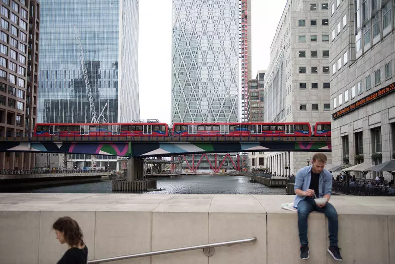 Centralny Londyn rozwija się bardziej na wschód – londyńska komunikacja miejska musi zrobić to samo