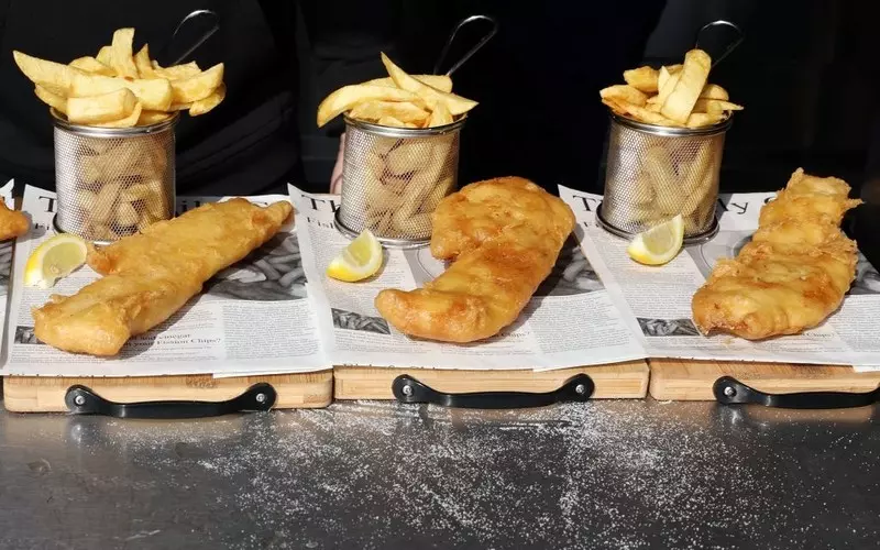 Ponad 3,5 tys. punktów 'fish and chips' zagrożonych. Powodem brak oleju słonecznikowego