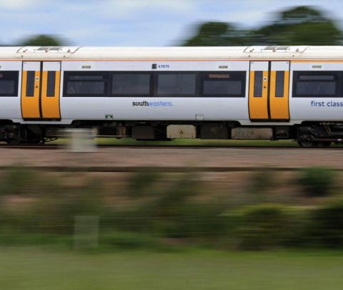 Pasażerowie skarżą się na brytyjską kolej. Podróż w upalne dni to koszmar