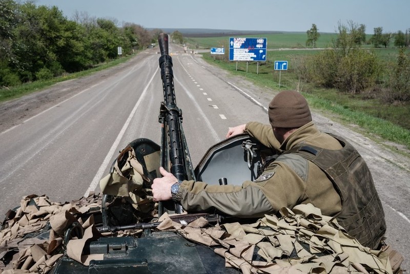 One Briton killed, another missing in Ukraine and two captured by Russians