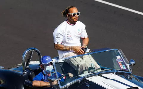 Formula 1: Hamilton annoys neighbours in London