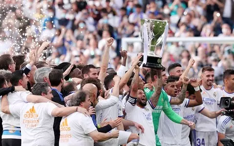 Dominant Real Madrid win record-extending 35th LaLiga title