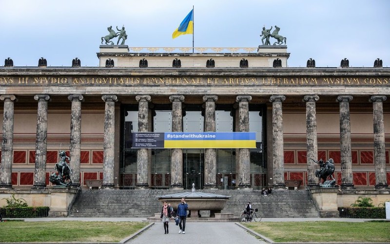 Berlin: Ambasador Ukrainy "zszokowany" zakazem używania flag ukraińskich 8 i 9 maja