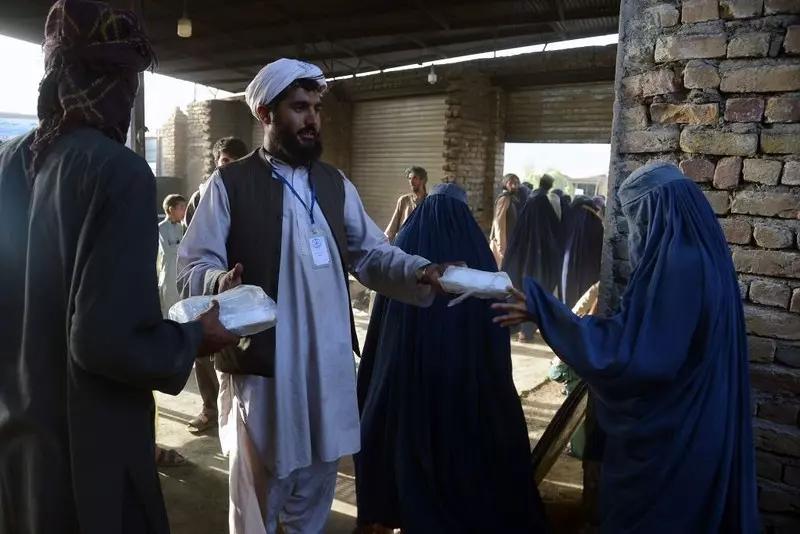 Afganistan: Talibowie nakazali kobietom całkowicie zakrywać ciała, od stóp do głów