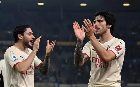 AC Milan take step closer to Serie A crown