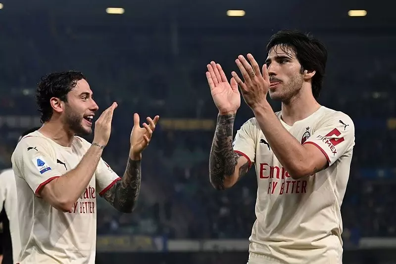 AC Milan take step closer to Serie A crown
