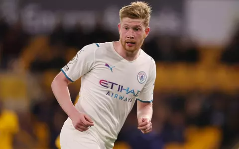 English Premier League: De Bruyne's four goals brought Manchester City closer to the title