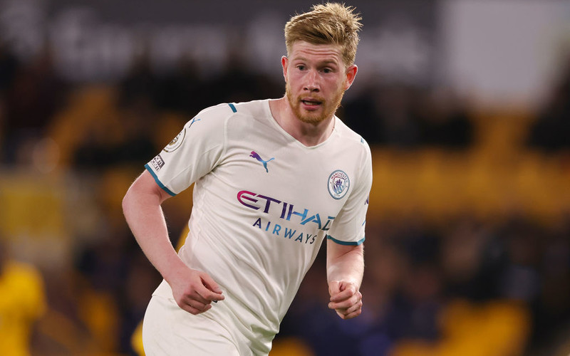 Liga angielska: Cztery gole De Bruyne przybliżyły Manchester City do tytułu