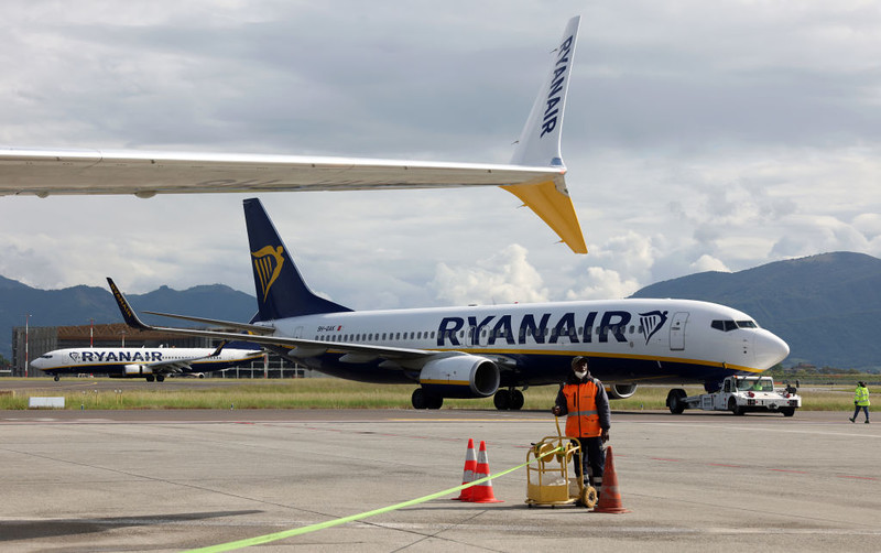 Ryanair boss warns of holiday prices hikes and airport delays