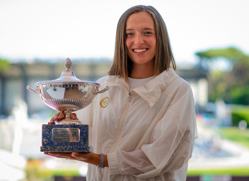 French Open: Świątek zdecydowaną faworytką bukmacherów