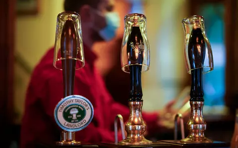 UK pub chains warn of price rises