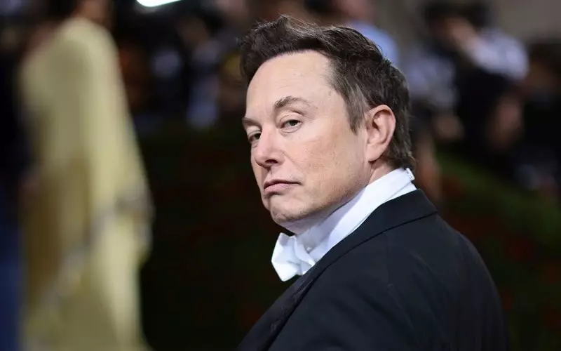 Elon Musk zaprzecza oskarżeniom o molestowanie seksualne