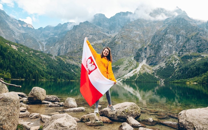 Czy Polki czują się atrakcyjne? Z badań wynika, że większość tak