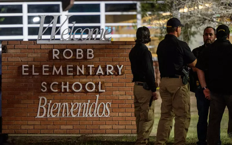USA: 21 zabitych po masakrze w szkole. "Zabójca kupił broń na urodziny"