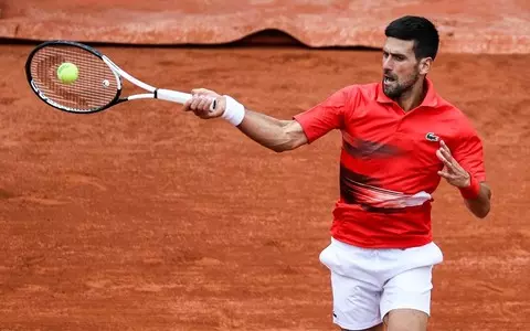 French Open: Another quick game by Djokovic, difficult Zverev match