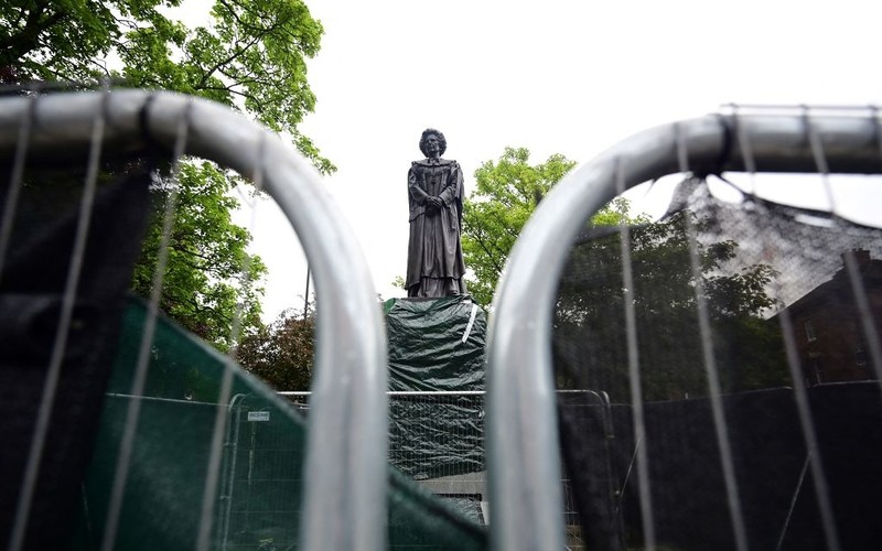 Grantham Margaret Thatcher statue vandalised weeks after egging