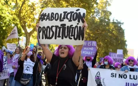 Spain: Thousands of people protested against prostitution