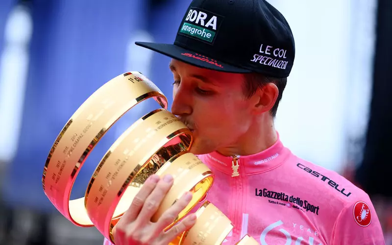 Giro d'Italia: Jai Hindley zwycięzcą wyścigu