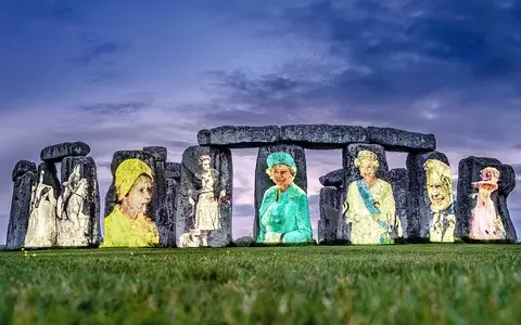 To mark Elizabeth II's jubilee, portraits of her were displayed at Stonehenge