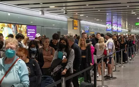 British fiesta on Spanish beaches. Chaos at airports in the UK