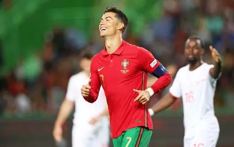 Portugal 4-0 Switzerland: Ronaldo at the double for rampant